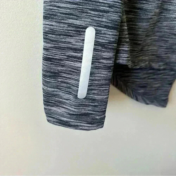 Zyia Active Shirt Women's Size M Gray Blue Heather Split Back Long Sleeve Yoga - Picture 5 of 8